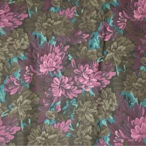 Vintage moody floral quilting cotton fabric by Jinny Beyer 4.5 yards